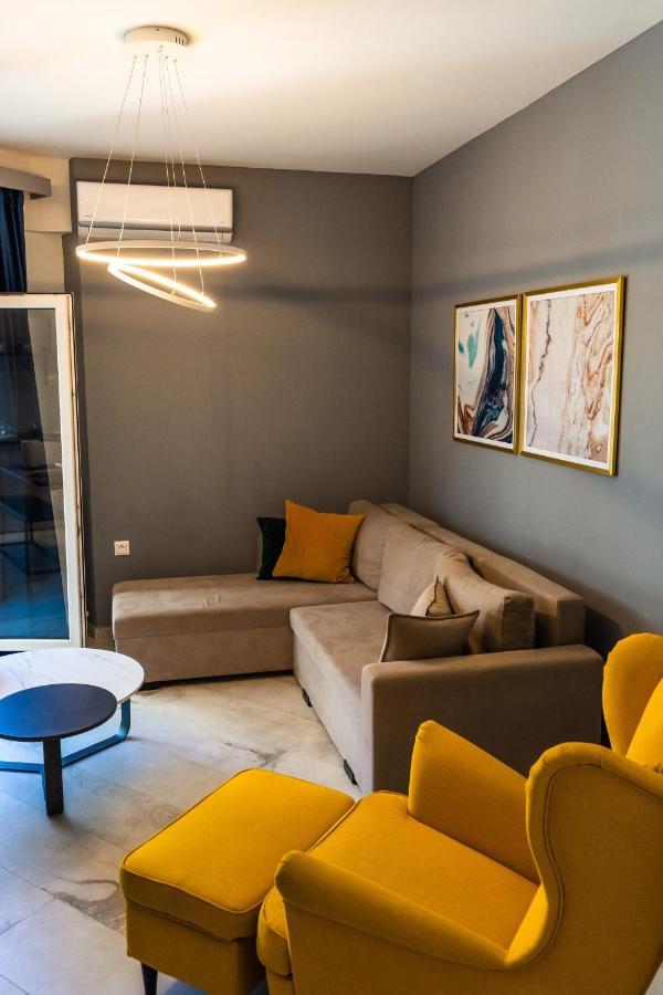 Cozy Modern Apartment Inside The City Center Салоники Экстерьер фото